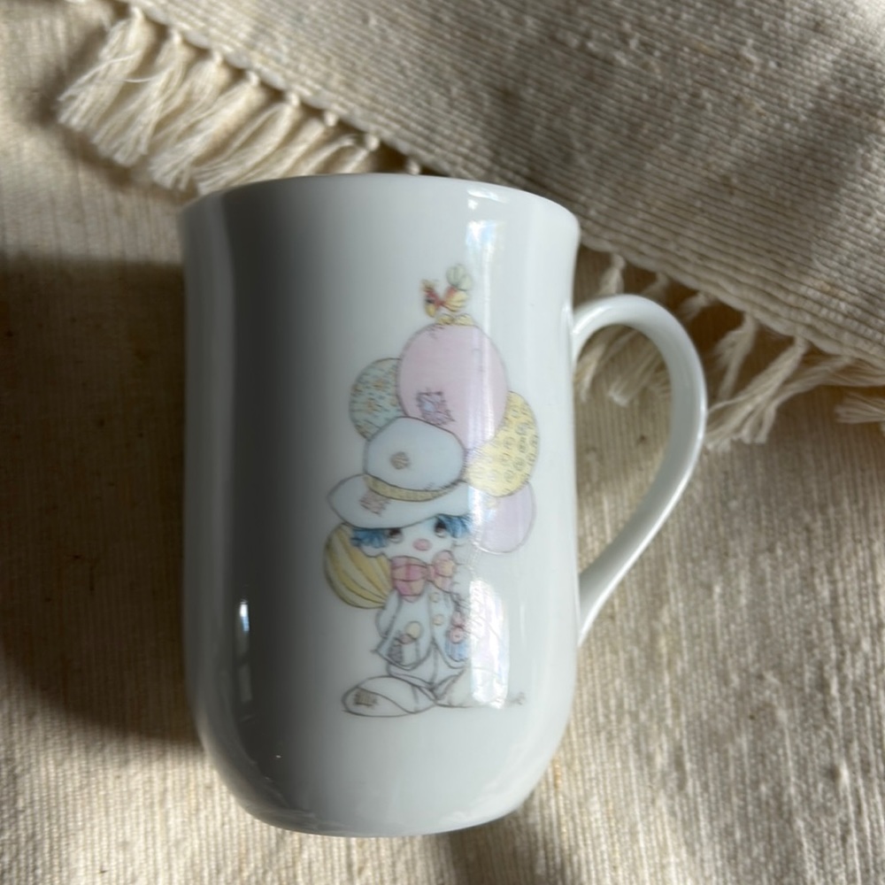 1984 Precious moments Sam butcher collection clown mug